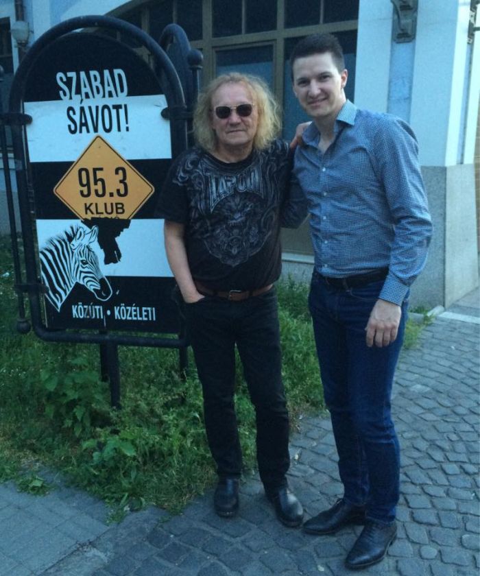 Gájer Bálint szerint jól néz ki Charlie-val