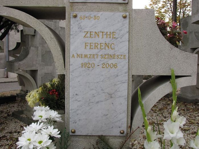 Zenthe Ferenc síremléke