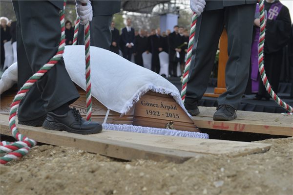 Göncz Árpád tenetése