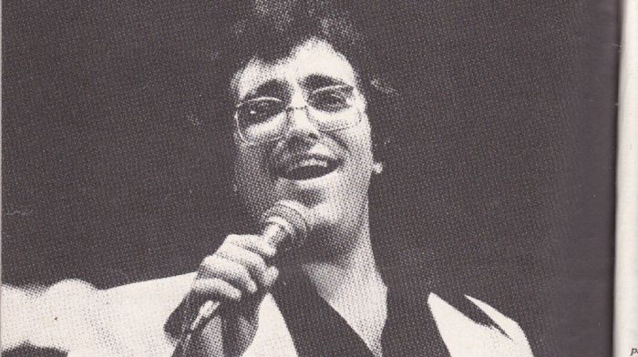 10 legismertebb Máté Péter sláger. Hányat ismersz közülük?