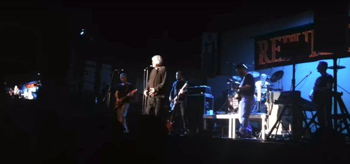 Könnyek közt hallgatjuk! Tahi Tóth László: A csend beszél tovább